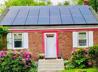 64 Birge Rd, Bristol, CT 06010