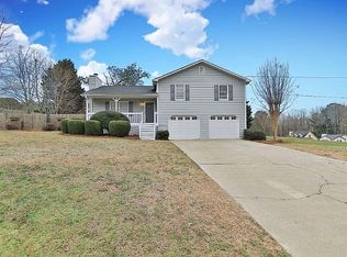 226 Graison Ln, Dallas, GA 30157
