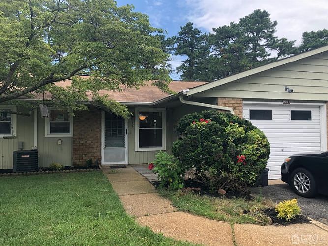 1st image of 88 Buckingham Dr