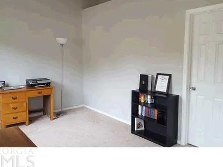 1201 Wedgewood Ct — Photo 8