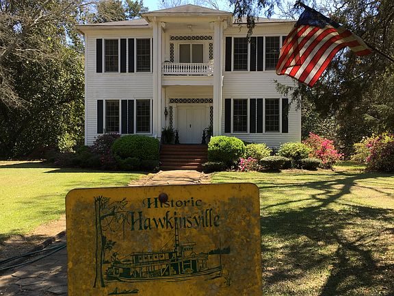 4th image of 15 Anderson Rd