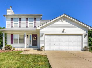 6467 Glenstone Dr, Imperial, MO 63052