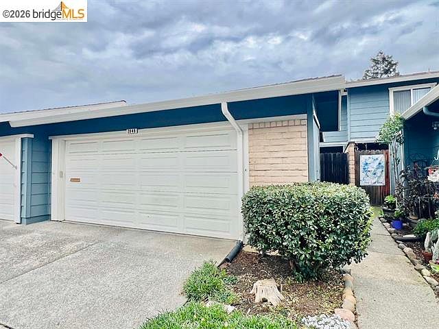 1st image of 2848 Sunburst Dr