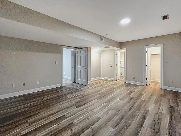 8651 Nesslewood Rd — Photo 13
