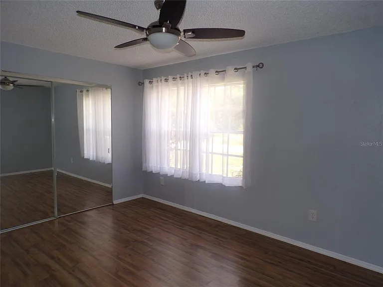 18407 Avon Ave — Photo 27