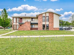 535 S Lulu Ave APT 101, Wichita, KS 67211