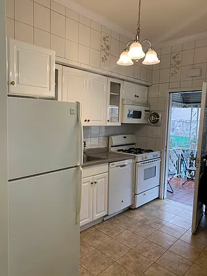 Rented by Voro New York | media 17