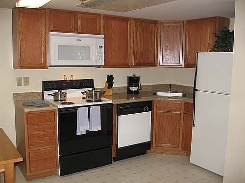 2nd image of 22508 Iverson Dr APT 611