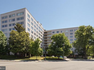 2475 Virginia Ave NW #113, Washington, DC, 20037