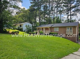 4204 Rocky Face Dr, Douglasville, GA 30135