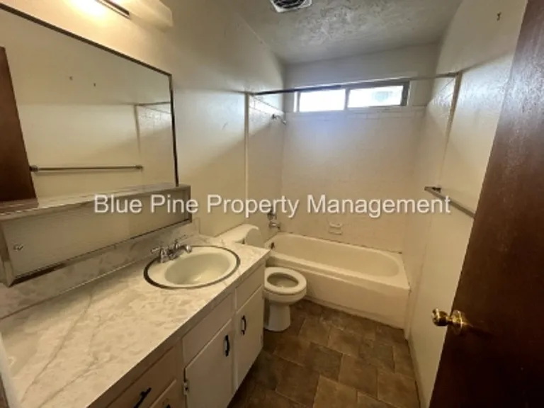 1491 Mountain View Ln #1 — Photo 6