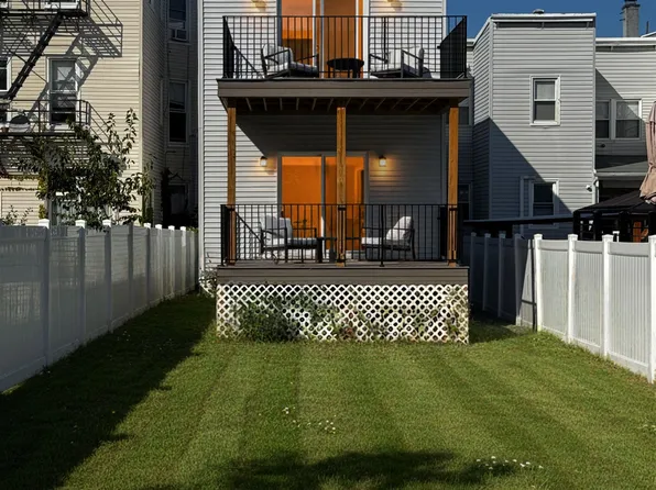 29 Carlton Avenue image 4 of 32