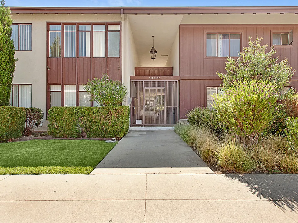 Hazeltine Apartments