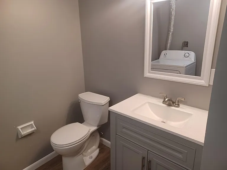 11638 Camden Ave — Photo 10