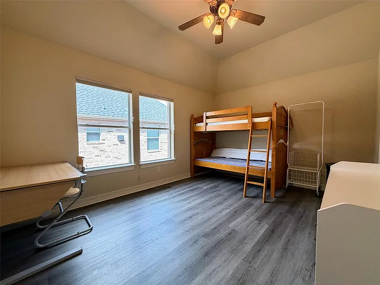 4702 Payton Chase Ln — Photo 44
