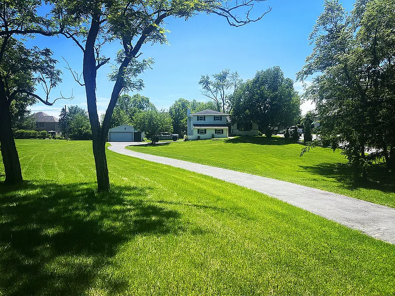 7974 Big Walnut Rd — Photo 2