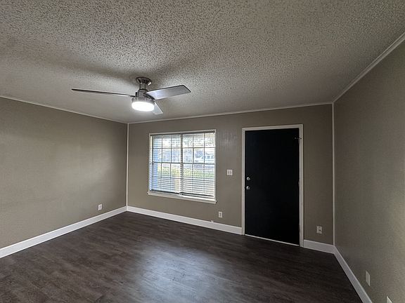 5th image of 207 Maryland Dr