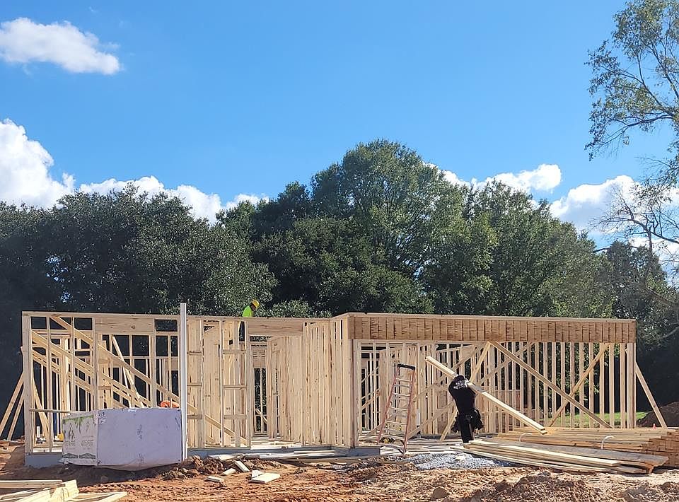 1st image of 2880 Celebrity Cir Lot 14