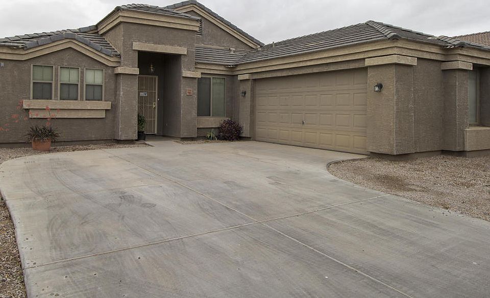 1st image of 1683 E Angelica Dr