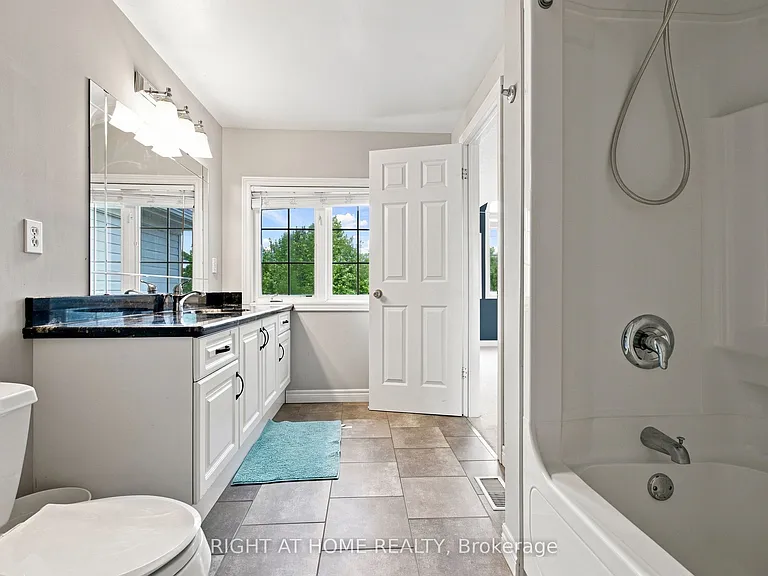 187 Clairfields Dr E — Photo 17