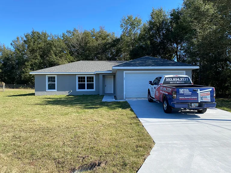 23 Aspen Dr — Photo 1