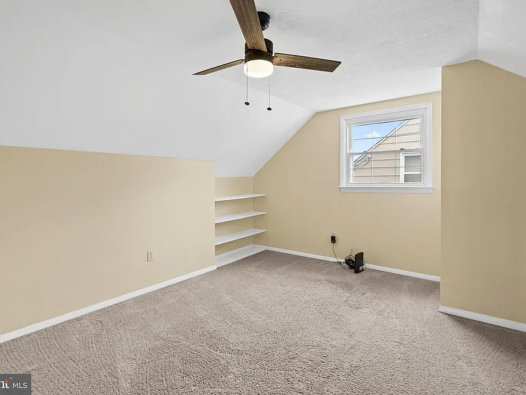 522 Penn Blvd — Photo 18