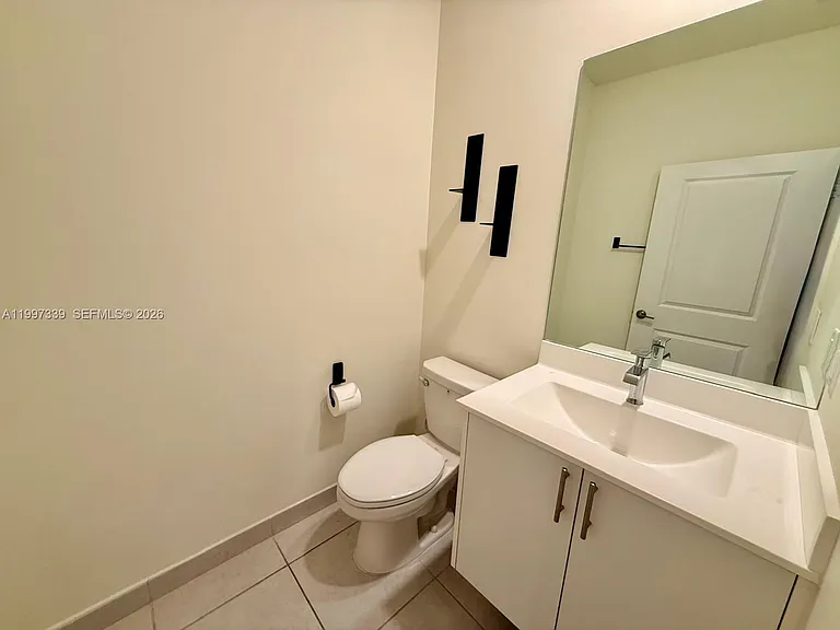 8001 NW 41st St #F-305 — Photo 12