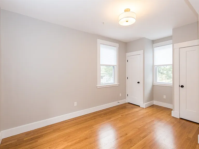 127 Hudson St #1 — Photo 15