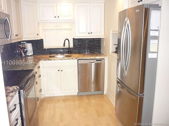 3rd image of 8921 S Hollybrook Blvd APT 308