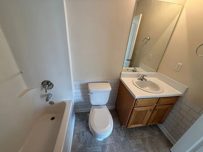 248 Fern Ridge Ct — Photo 11