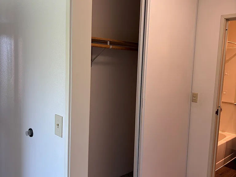 726 O Pl #104 — Photo 22