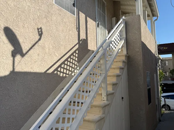 810 S 5th St #810, Burbank, CA 91501