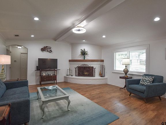4th image of 6118 S Cape Dr