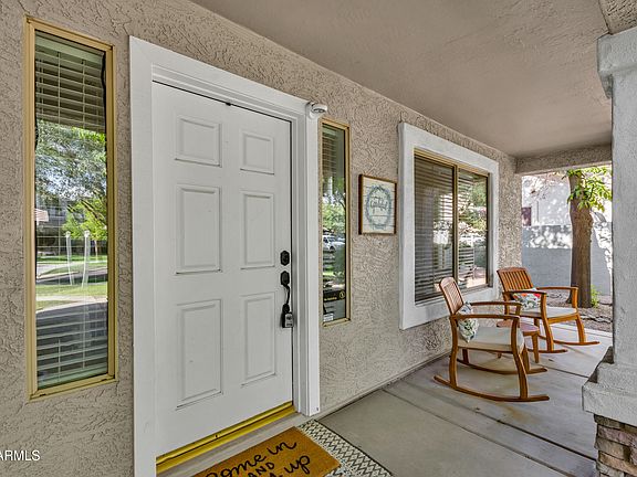 5th image of 3334 E WASHINGTON Avenue