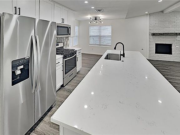 5th image of 4506 Franklin Park Dr