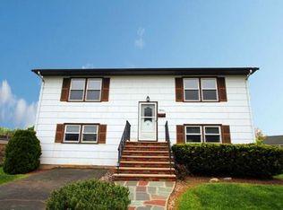 11 Cherbar Ct, Colonia, NJ 07067