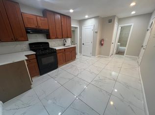 210 W Broadway #3, Paterson, NJ 07522