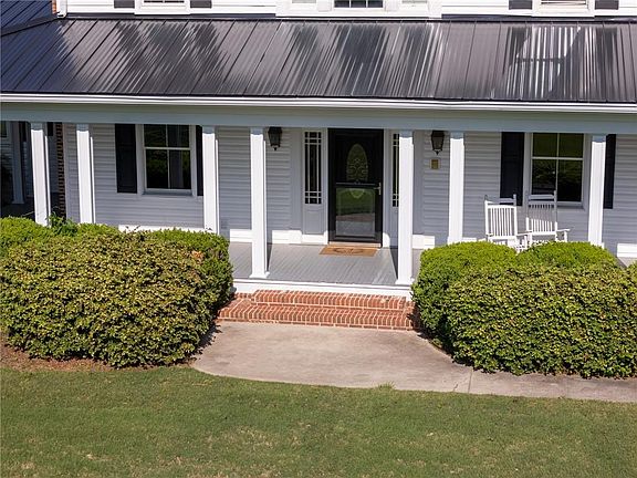 5th image of 171 School House Rd NE