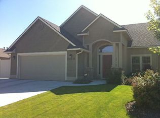 1135 W 4th St N, Middleton, ID 83644