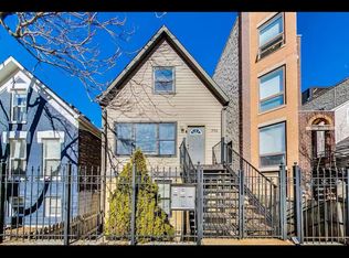 1730 W Beach Ave, Chicago, IL