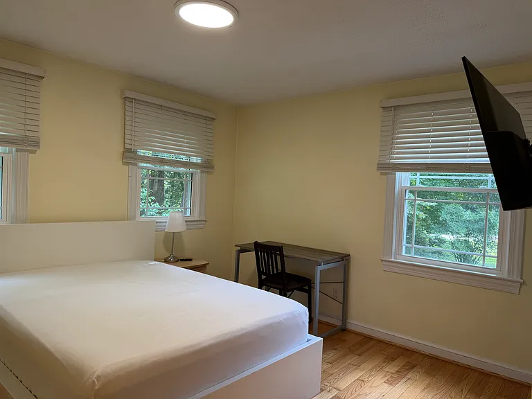 8261 Little River Tpke — Photo 13