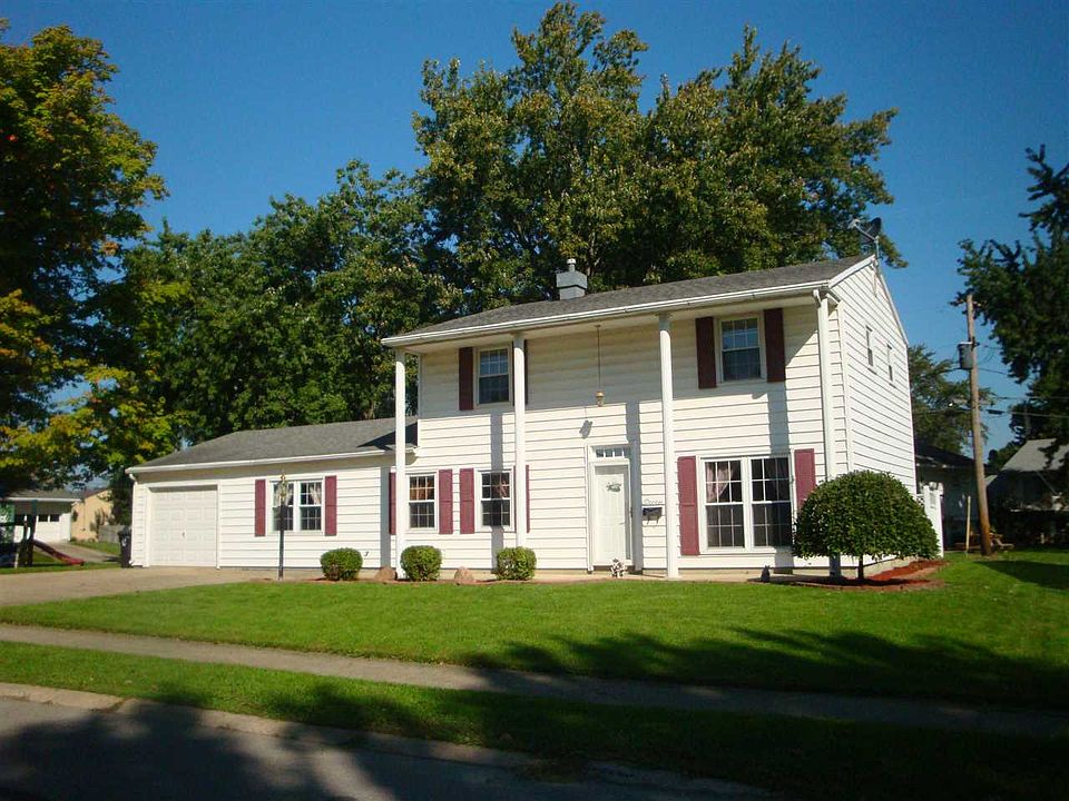 1st image of 7 Jeffrey Dr
