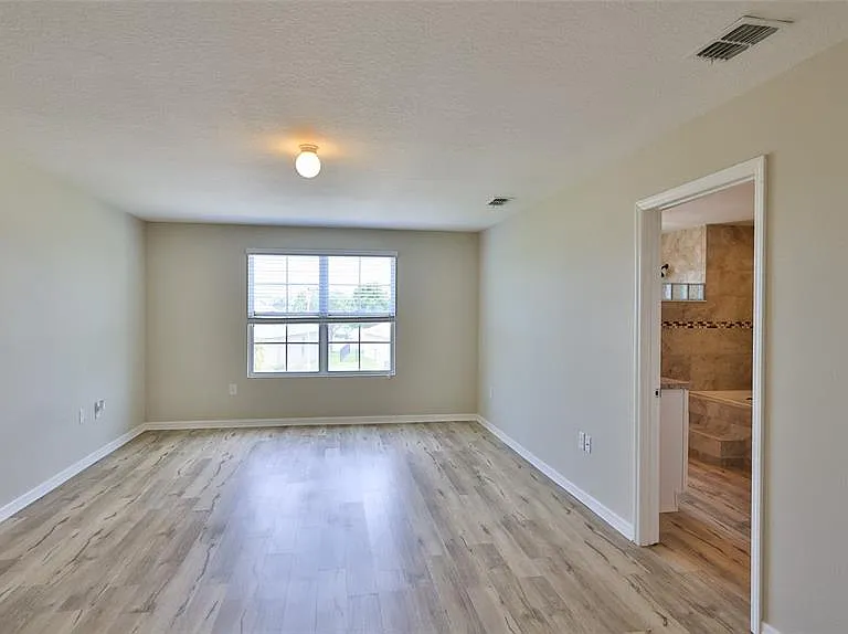 441 White Coral Ln — Photo 31
