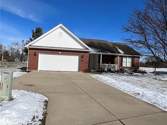 2nd image of 786 Willow Bend Dr