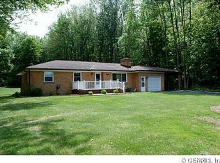 155 Straub Rd, Rochester, NY 14626