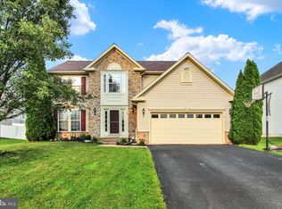 2523 Codorus Ln, Spring Grove, PA 17362
