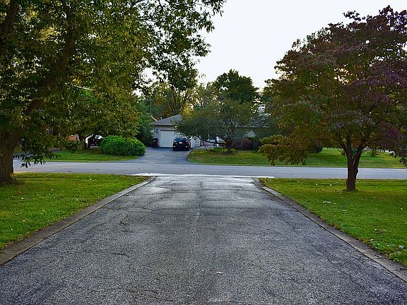 5th image of 2708 Maxon Dr
