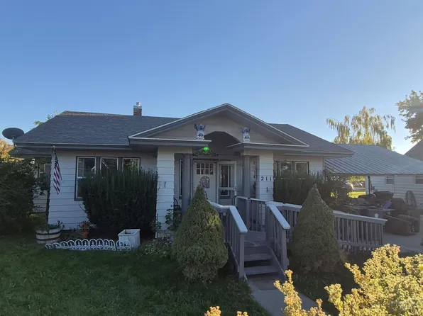 211 Center St E, Kimberly, ID 83341