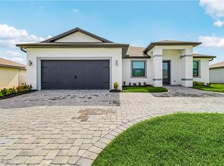 4345 Agualinda Blvd, Cape Coral, FL 33914