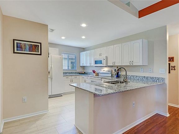 2nd image of 11621 Red Hibiscus Dr